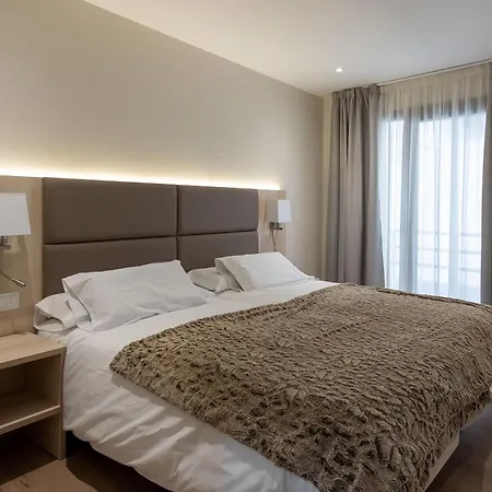 Hotel Saiola Hostel