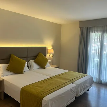 Hostal Saiola